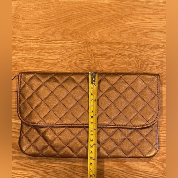 Metallic Bronze 2in1 Clutch / Shoulder bag - Picture 8 of 12